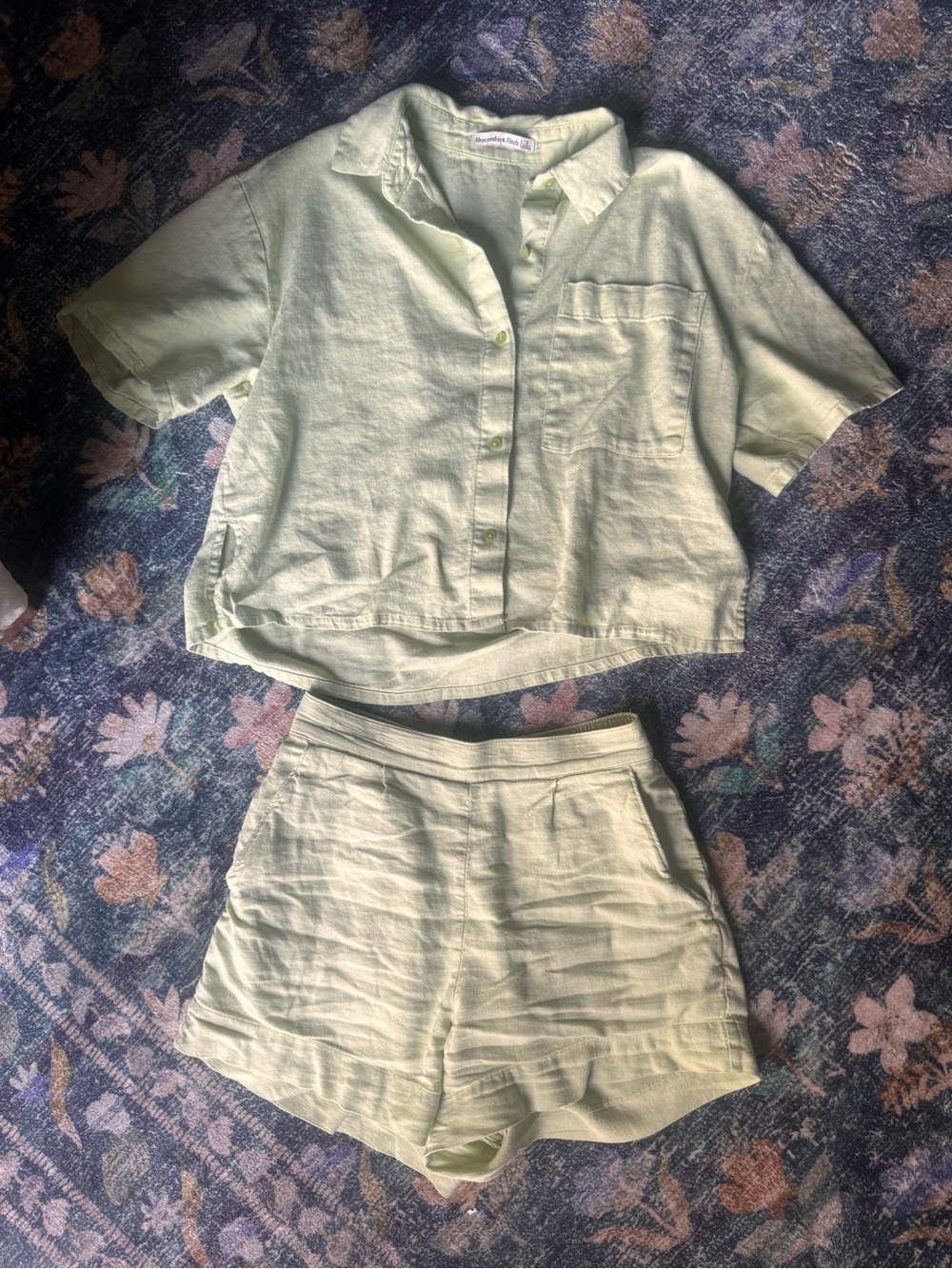 Abercrombie & Fitch Pale Green Linen-Blend Short Sleeve Button Top